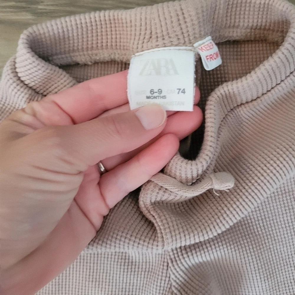 Zara Baby Waffle Knit Pink Pants Size 6-9 Months